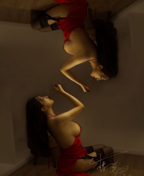 两女一杯电影