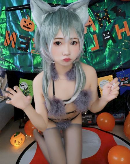 沈娜娜在线
