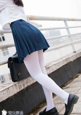 竹内纱里奈高潮监狱